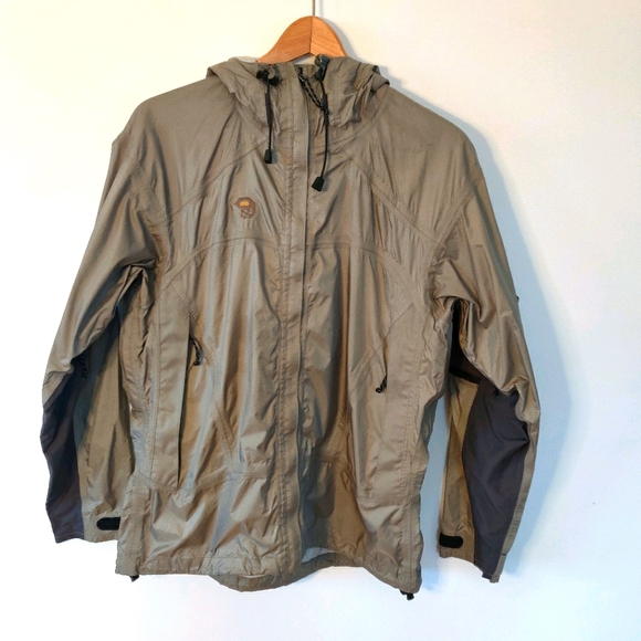 Mountain Hardware Jackets & Blazers - MOUNTAIN HARDWARE Raincoat